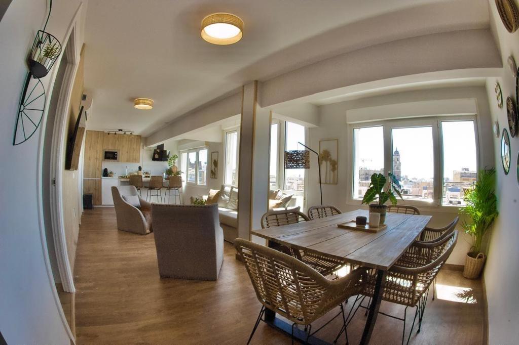 Merced Luxury Малага Екстериор снимка