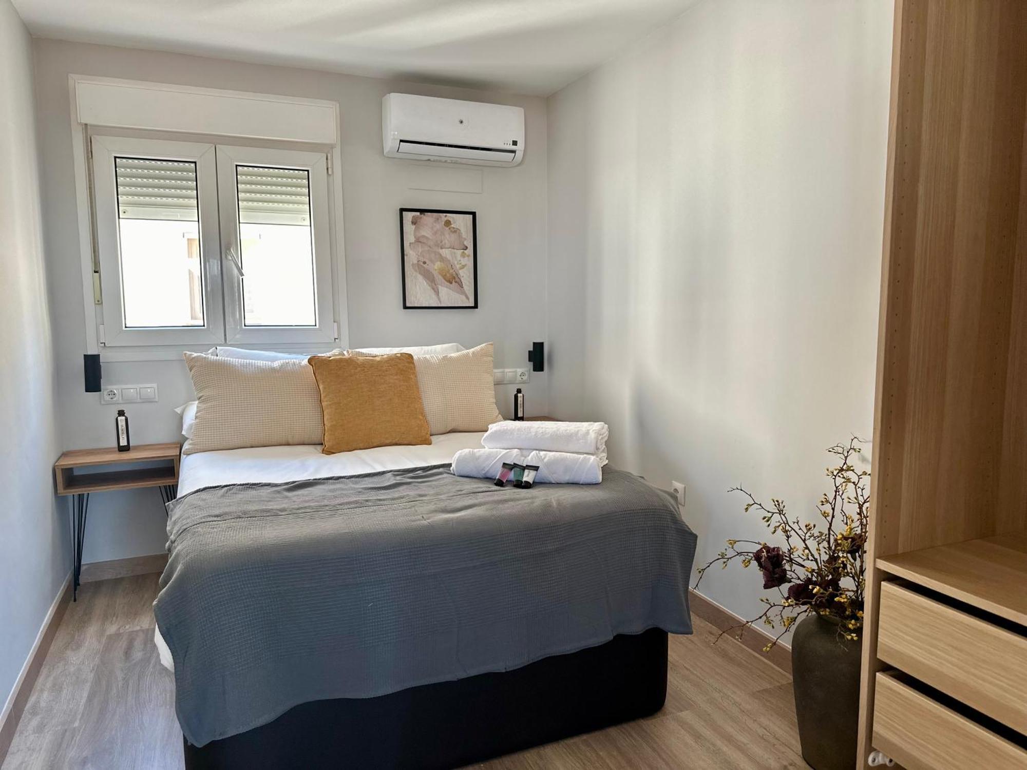 Merced Luxury Малага Екстериор снимка